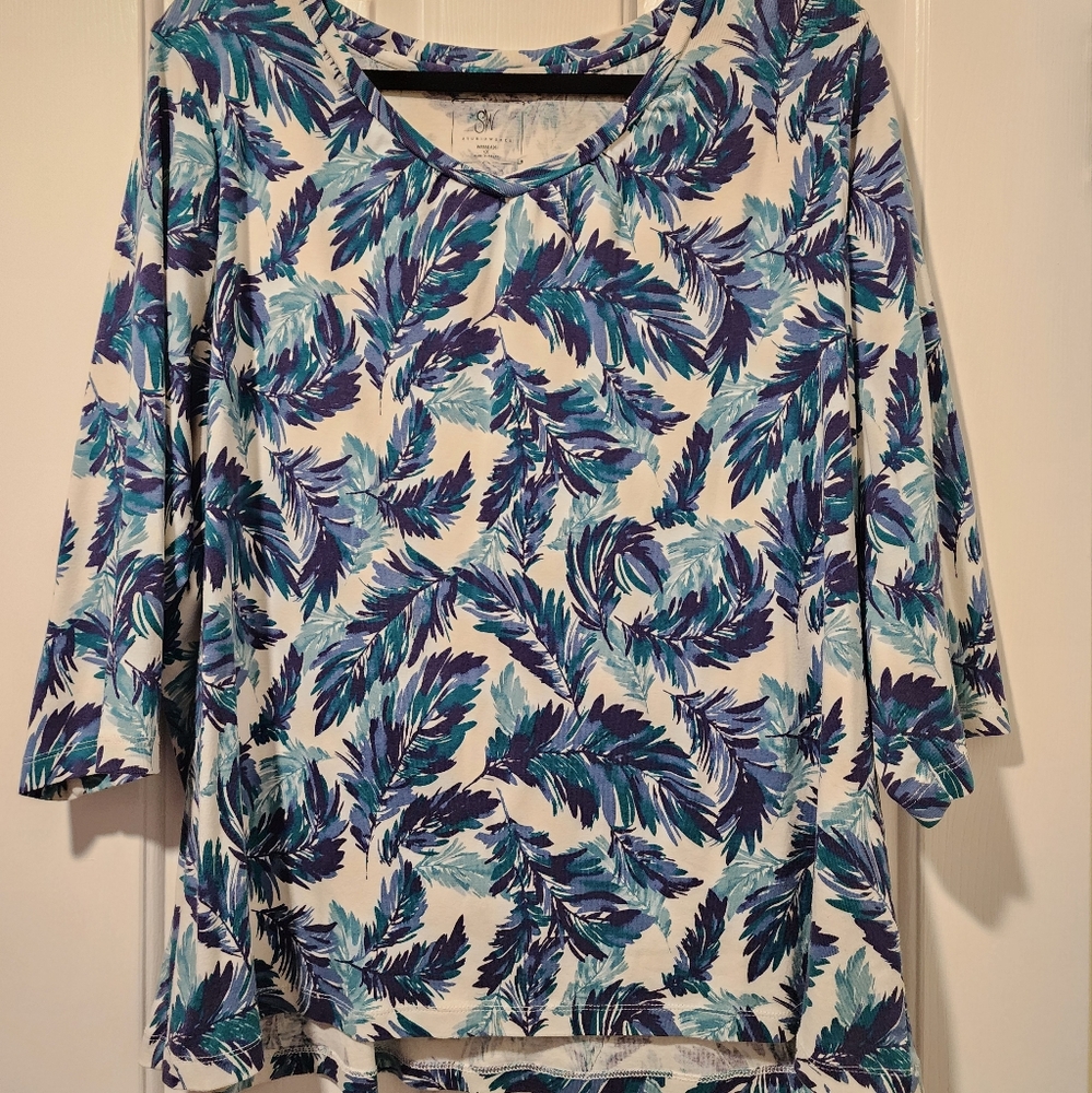 Women's plus size Studio Works top
